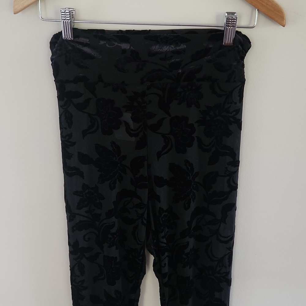 NWT FP Velour Printed Leggings